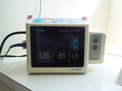 生体情報モニター